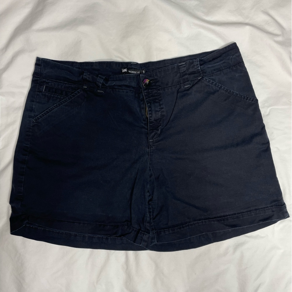 Lee midrise fir shorts